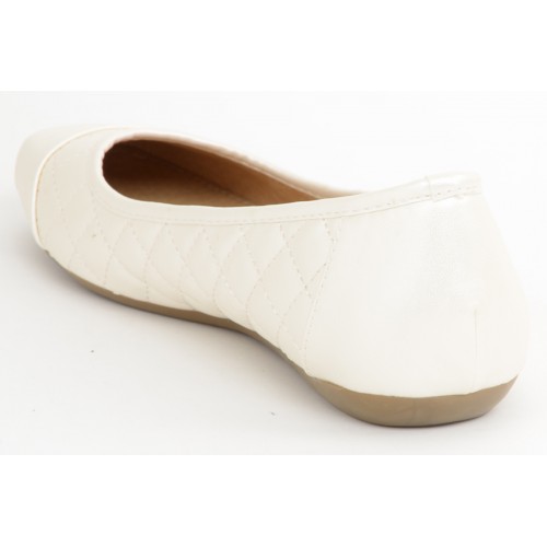 Estatos Synthetic Leather Quilted Flat Comfortable White bellerina/shoes